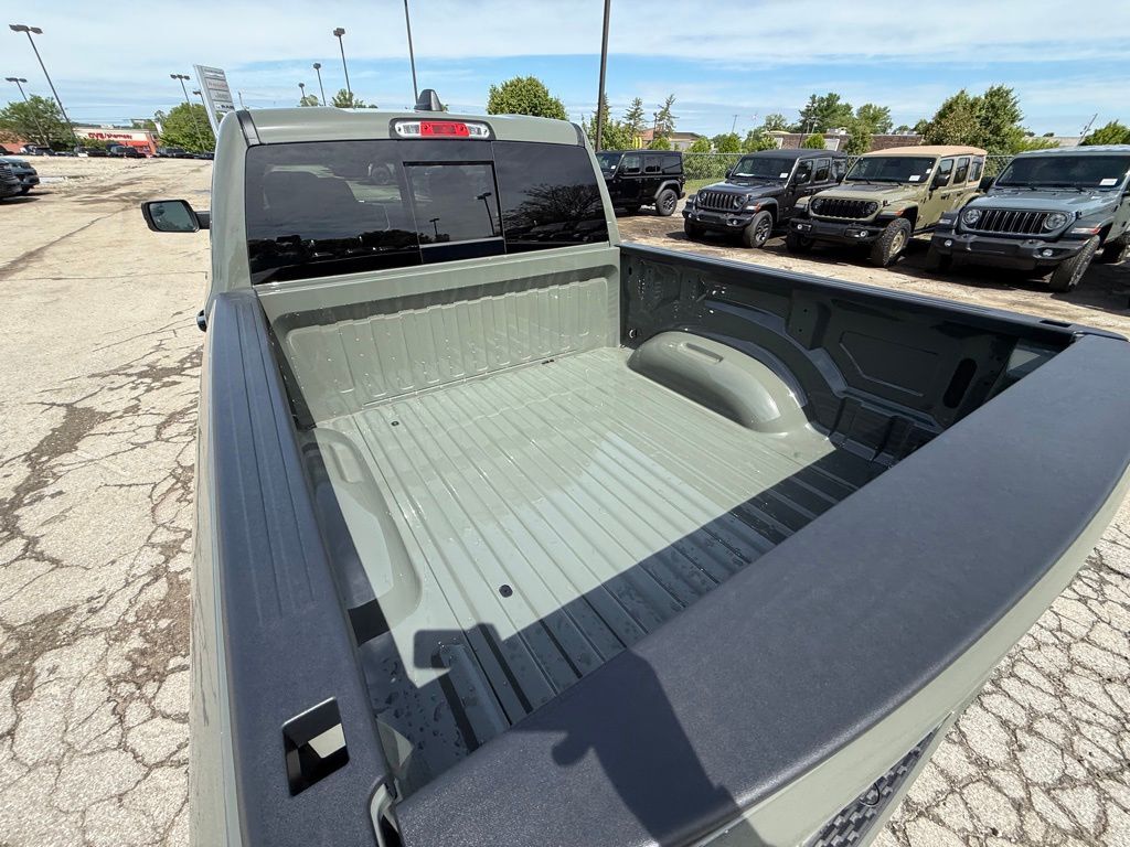2026 Ram 1500 Big Horn/Lone Star Crestwood KY
