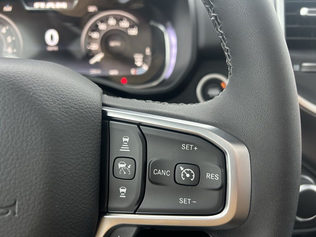 2026 Ram 1500 Big Horn/Lone Star Crestwood KY