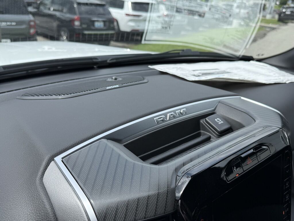 2026 Ram 1500 Big Horn/Lone Star Crestwood KY
