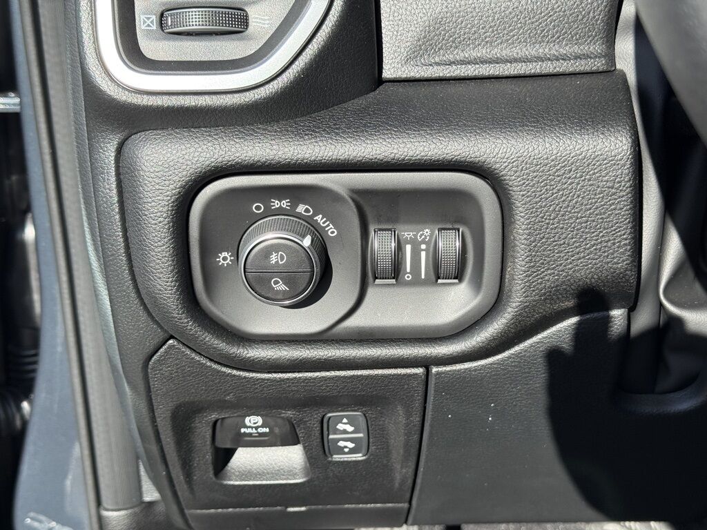 2026 Ram 1500 Big Horn/Lone Star Crestwood KY