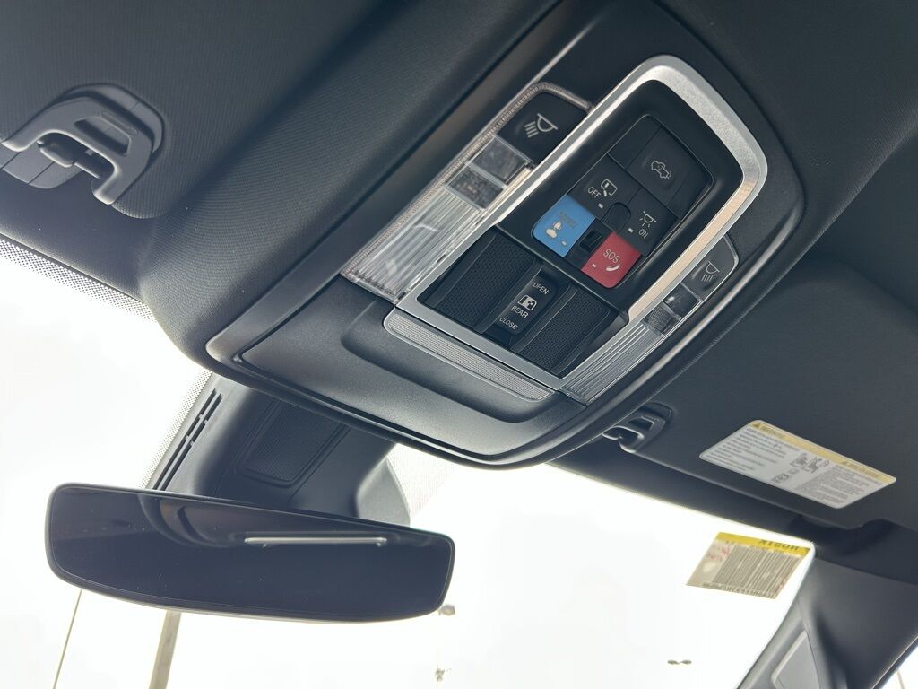 2026 Ram 1500 Big Horn/Lone Star Crestwood KY