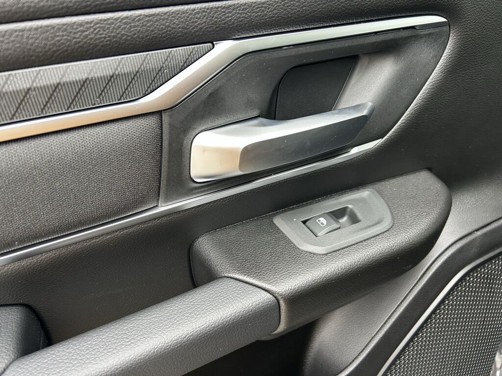 2026 Ram 1500 Big Horn/Lone Star Crestwood KY