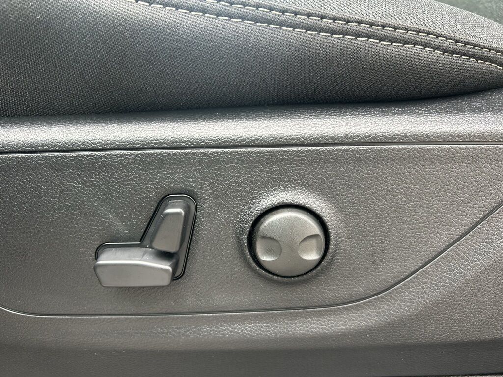 2026 Ram 1500 Big Horn/Lone Star Crestwood KY