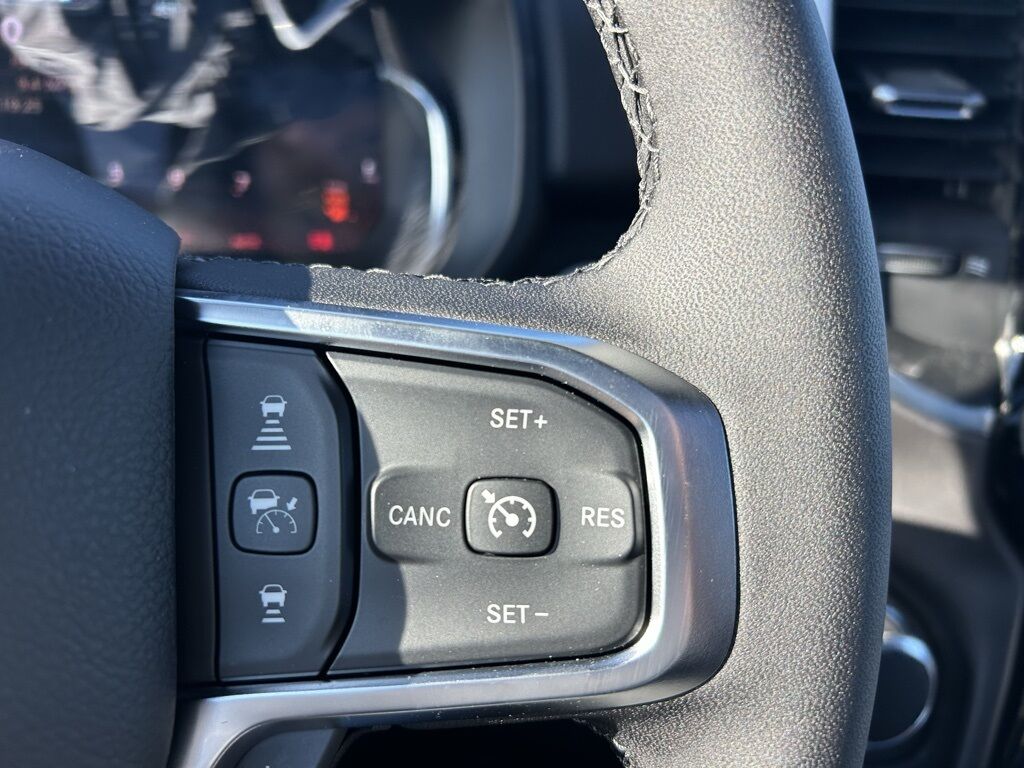 2026 Ram 1500 Big Horn/Lone Star Crestwood KY