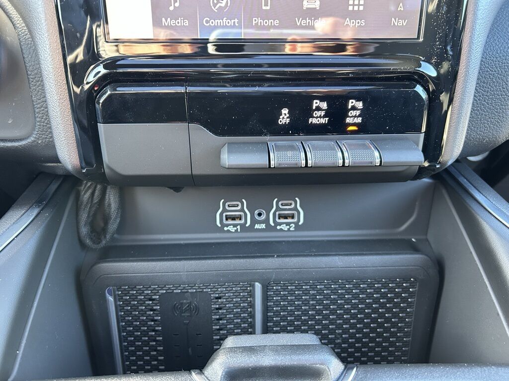 2026 Ram 1500 Big Horn/Lone Star Crestwood KY