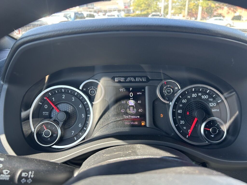 2026 Ram 1500 Big Horn/Lone Star Crestwood KY
