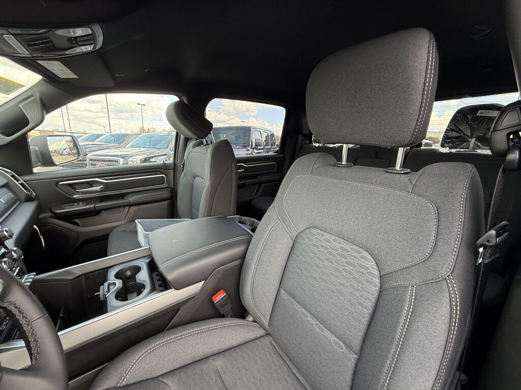 2026 Ram 1500 Big Horn/Lone Star Crestwood KY