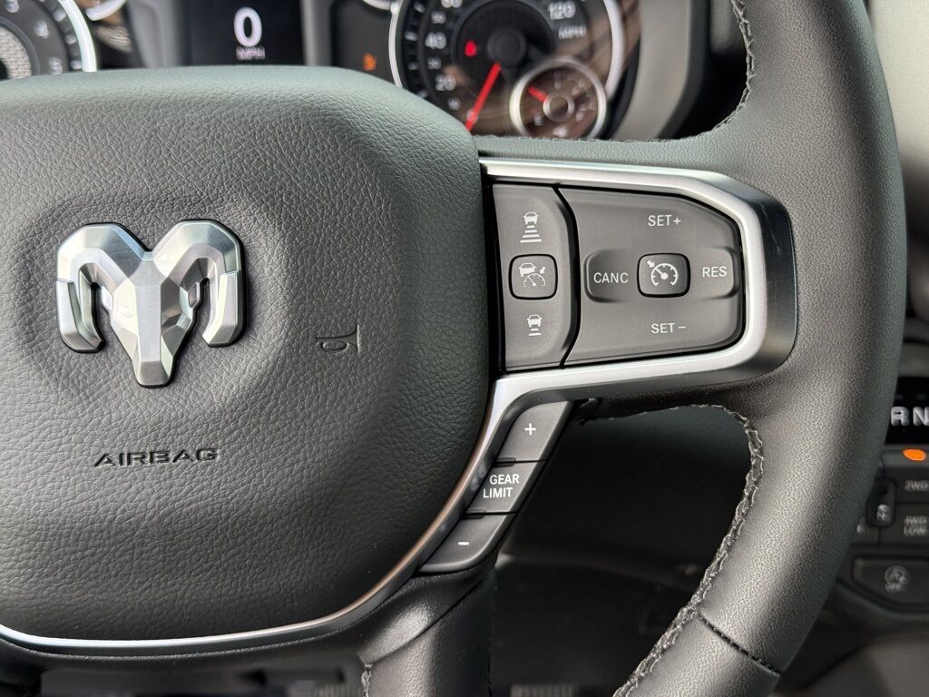 2026 Ram 1500 Big Horn/Lone Star Crestwood KY