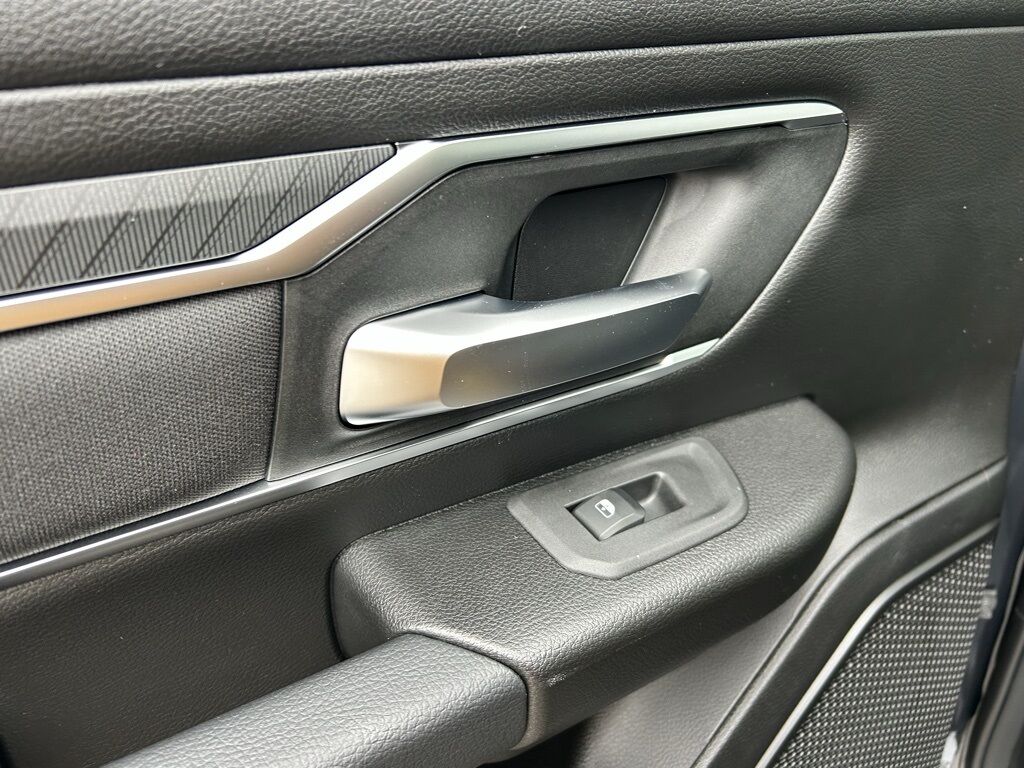 2026 Ram 1500 Big Horn/Lone Star Crestwood KY