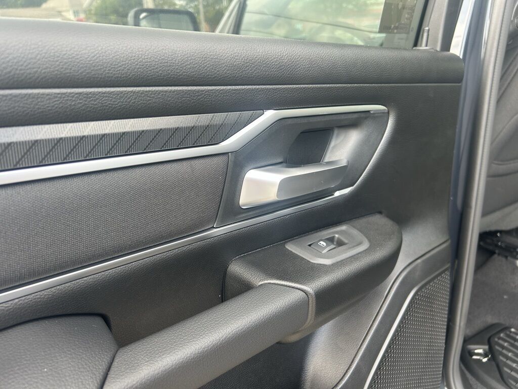 2026 Ram 1500 Big Horn/Lone Star Crestwood KY