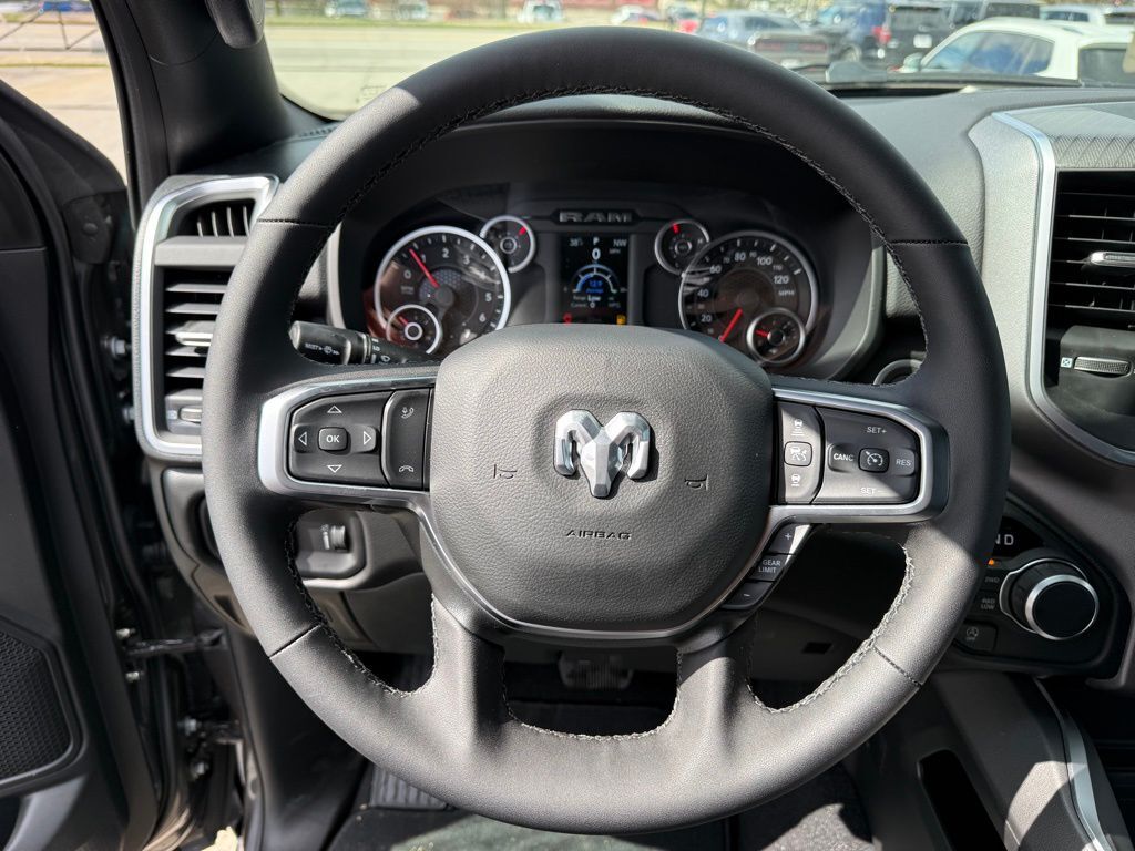 2026 Ram 1500 Big Horn/Lone Star Crestwood KY