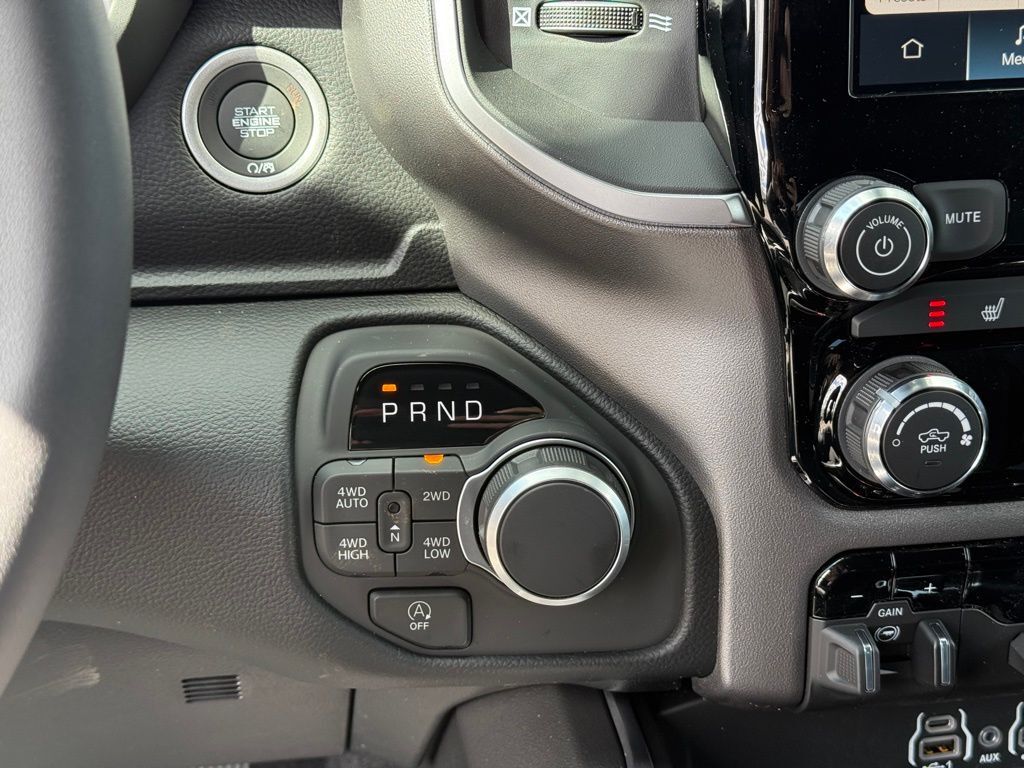 2026 Ram 1500 Big Horn/Lone Star Crestwood KY