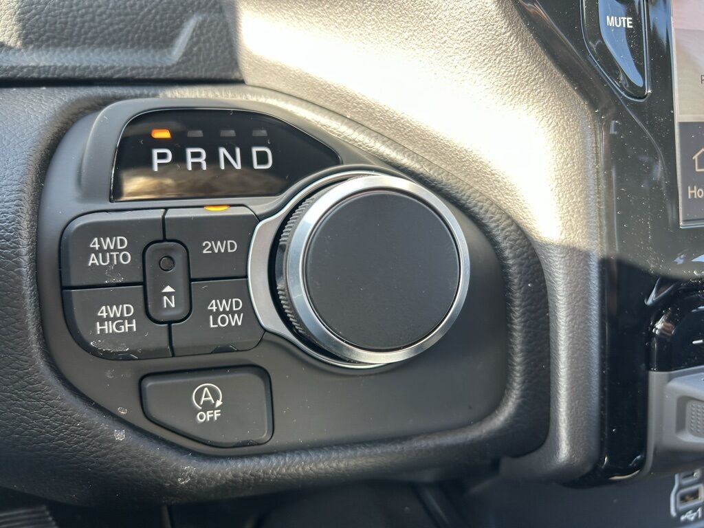 2026 Ram 1500 Big Horn/Lone Star Crestwood KY