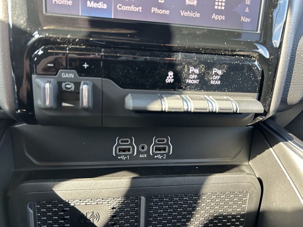 2026 Ram 1500 Big Horn/Lone Star Crestwood KY