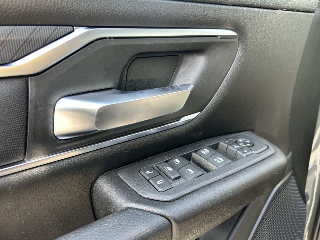 2026 Ram 1500 Big Horn/Lone Star Crestwood KY