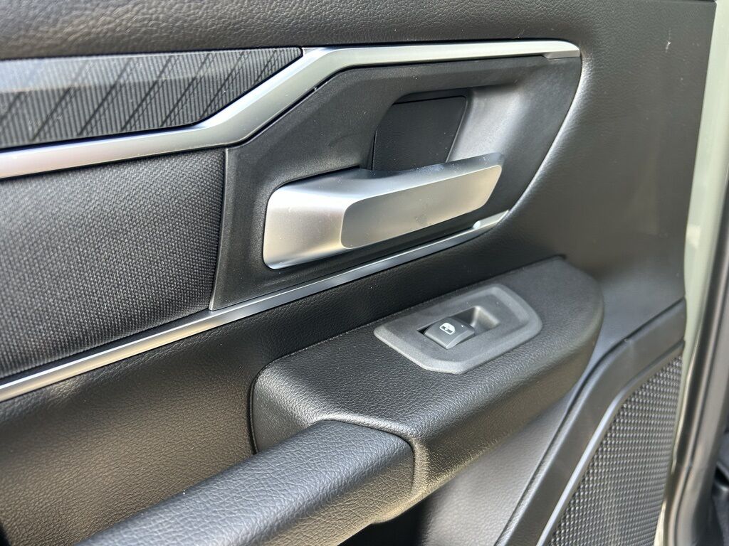 2026 Ram 1500 Big Horn/Lone Star Crestwood KY