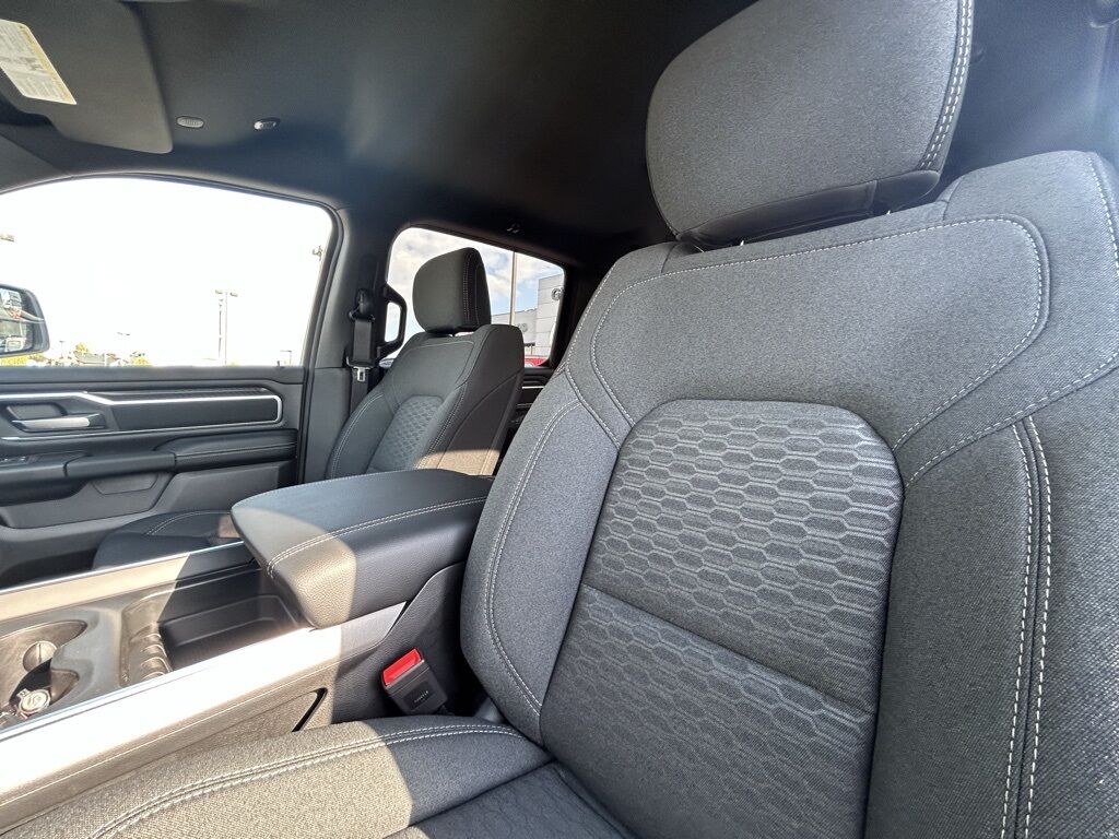 2026 Ram 1500 Big Horn/Lone Star Crestwood KY