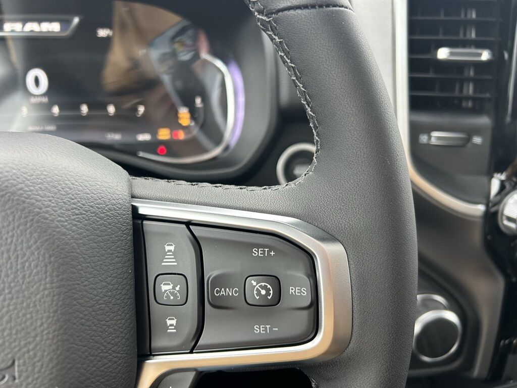 2026 Ram 1500 Big Horn/Lone Star Crestwood KY