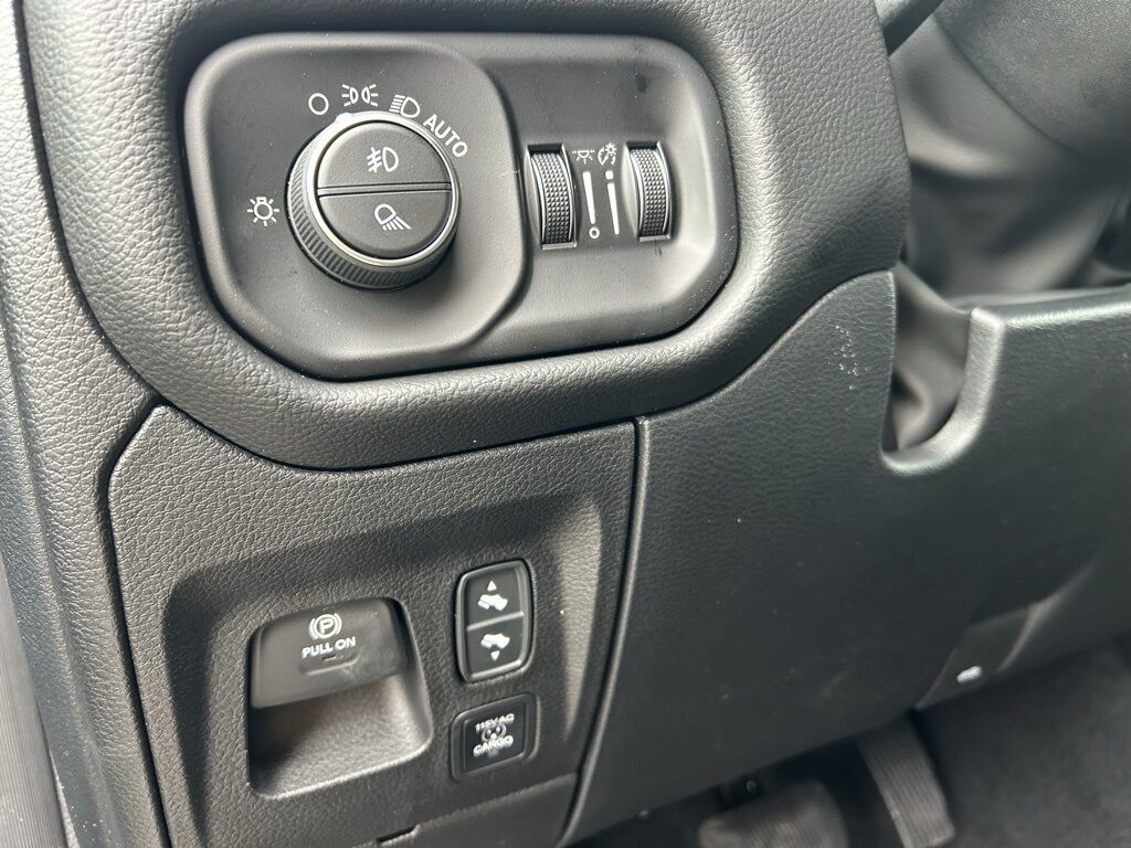 2026 Ram 1500 Big Horn/Lone Star Crestwood KY