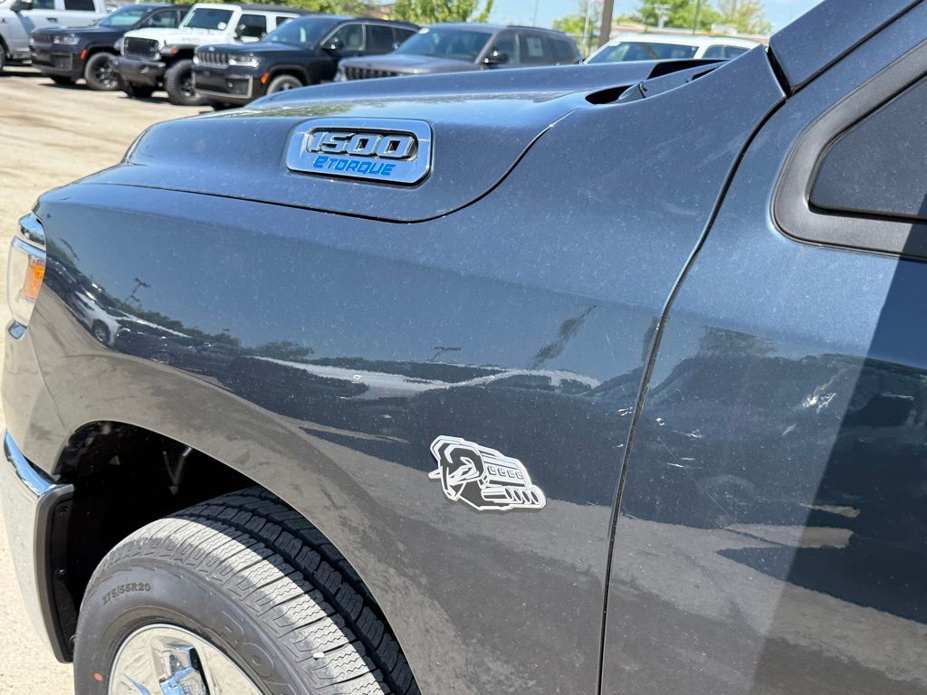 2026 Ram 1500 Big Horn/Lone Star Crestwood KY