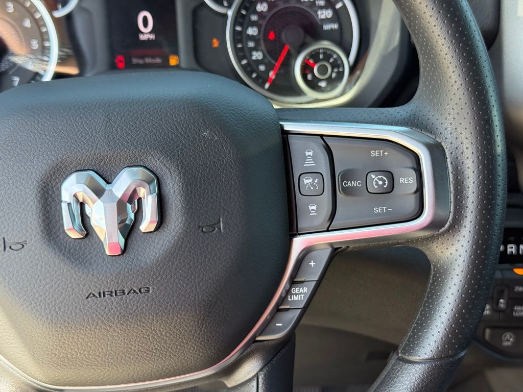 2026 Ram 1500 Big Horn/Lone Star Crestwood KY