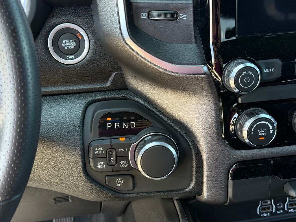 2026 Ram 1500 Big Horn/Lone Star Crestwood KY