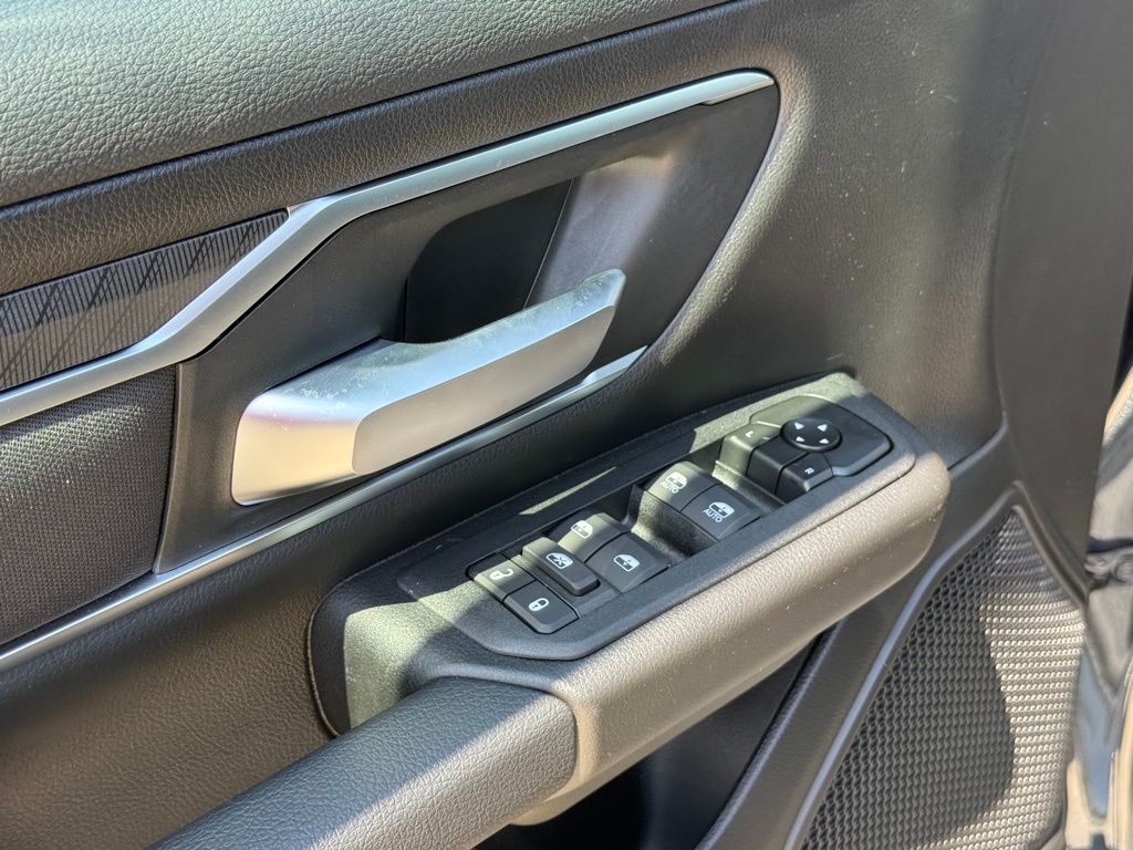 2026 Ram 1500 Big Horn/Lone Star Crestwood KY