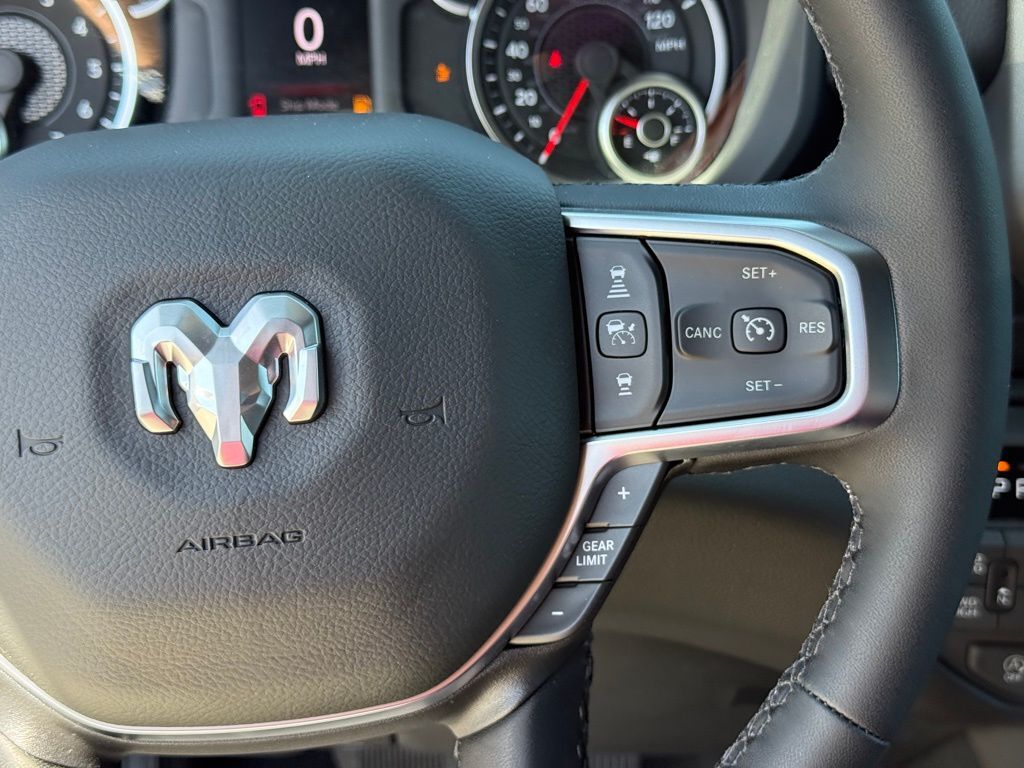 2026 Ram 1500 Big Horn/Lone Star Crestwood KY