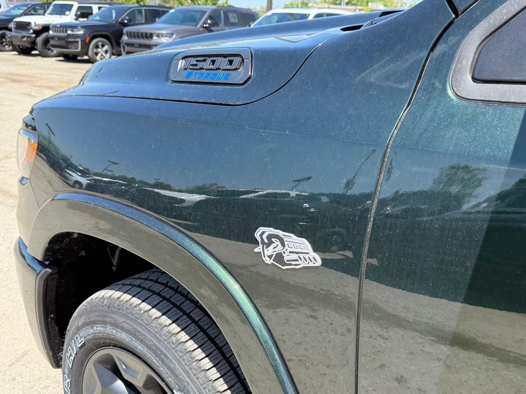 2026 Ram 1500 Big Horn/Lone Star Crestwood KY