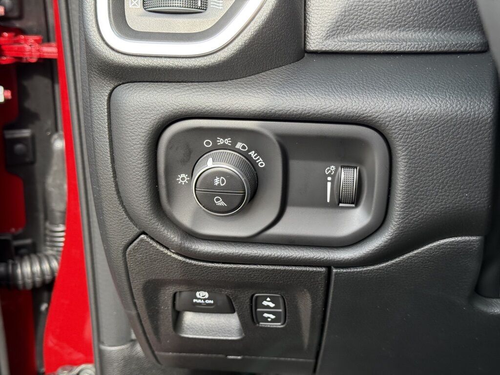 2026 Ram 1500 Big Horn/Lone Star Crestwood KY