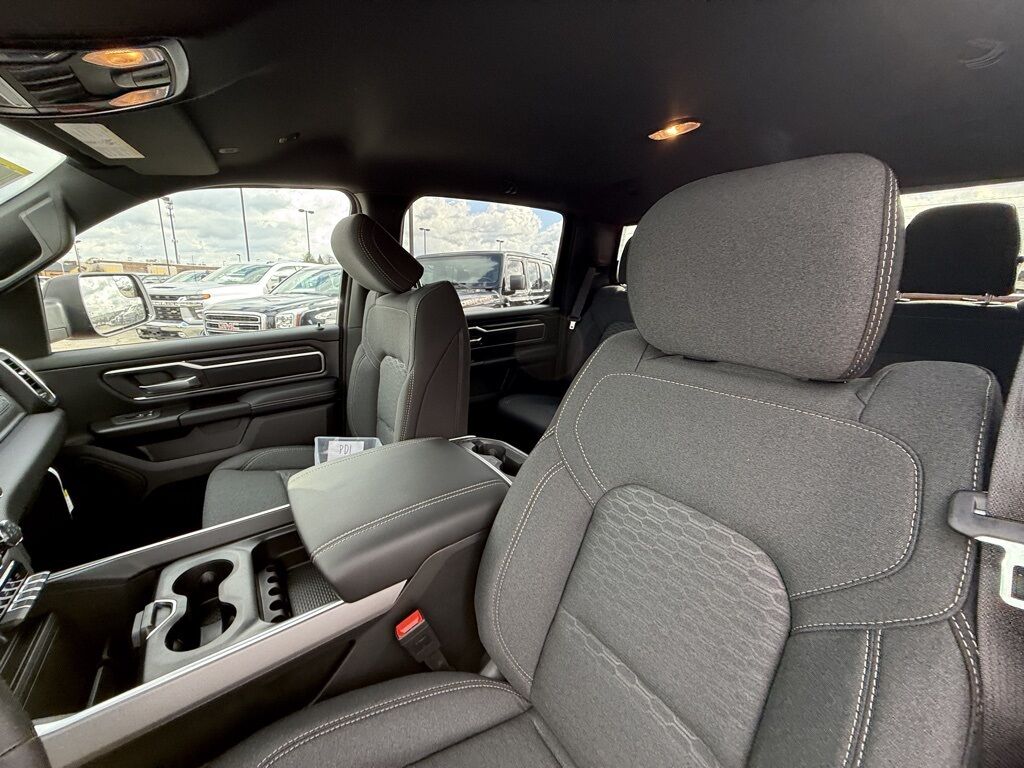 2026 Ram 1500 Big Horn/Lone Star Crestwood KY