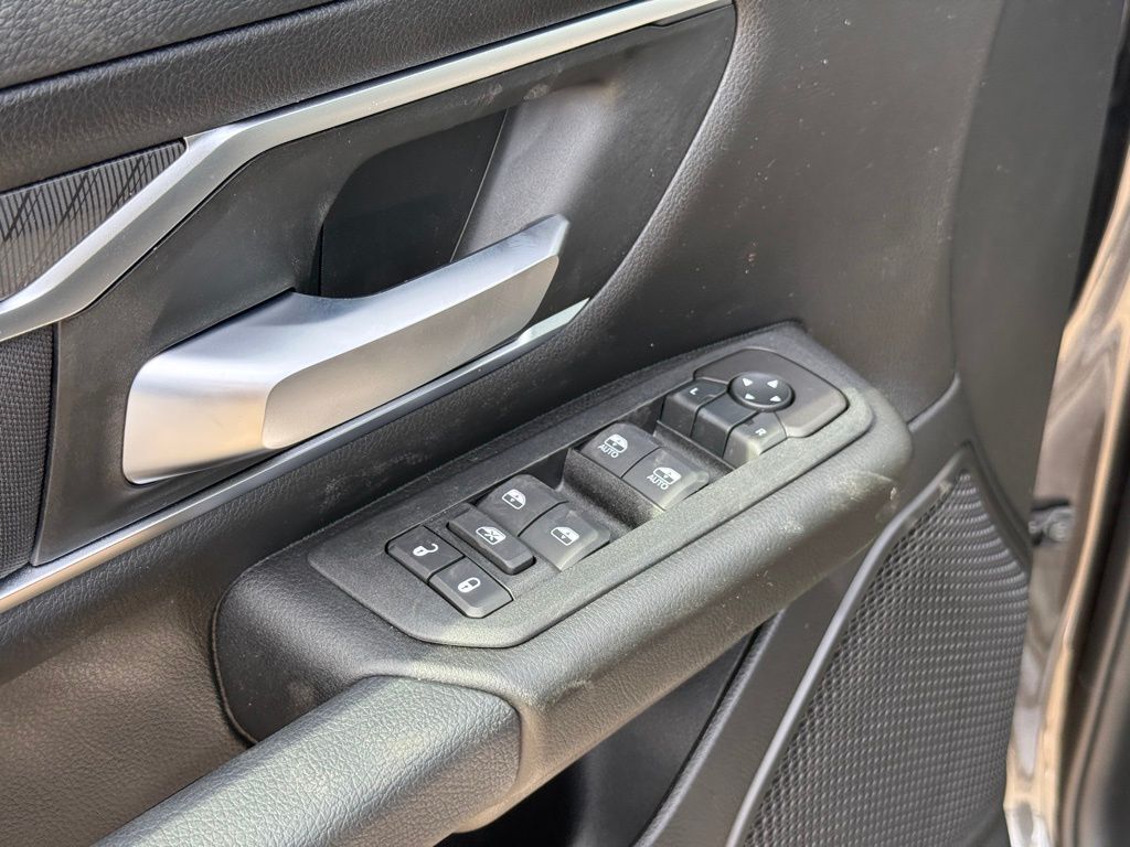 2026 Ram 1500 Big Horn/Lone Star Crestwood KY