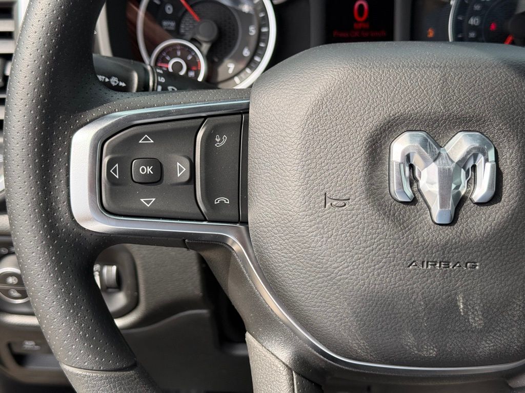 2026 Ram 1500 Big Horn/Lone Star Crestwood KY