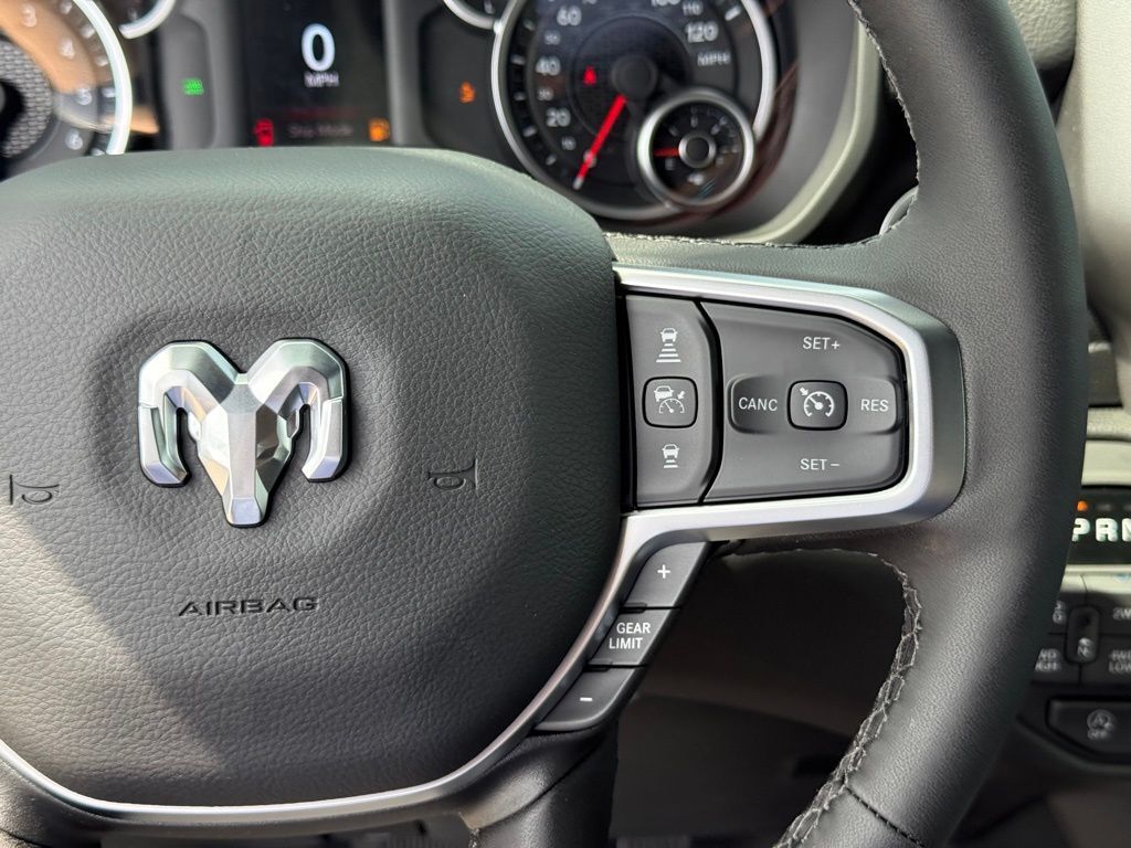 2026 Ram 1500 Big Horn/Lone Star Crestwood KY