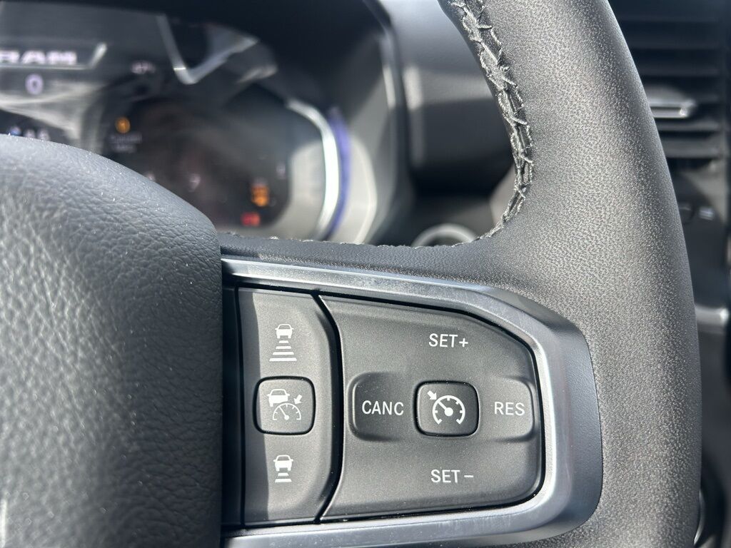 2026 Ram 1500 Big Horn/Lone Star Crestwood KY