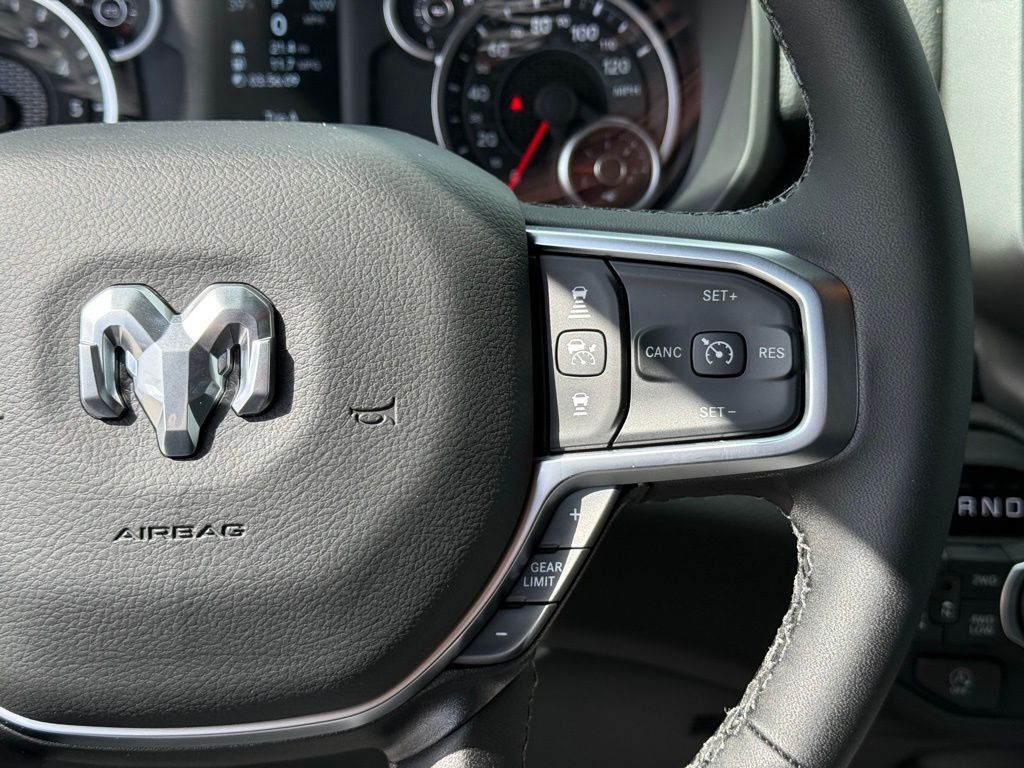 2026 Ram 1500 Big Horn/Lone Star Crestwood KY