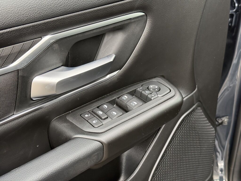 2026 Ram 1500 Big Horn/Lone Star Crestwood KY