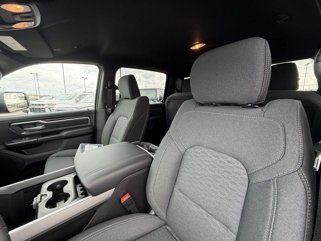 2026 Ram 1500 Big Horn/Lone Star Crestwood KY