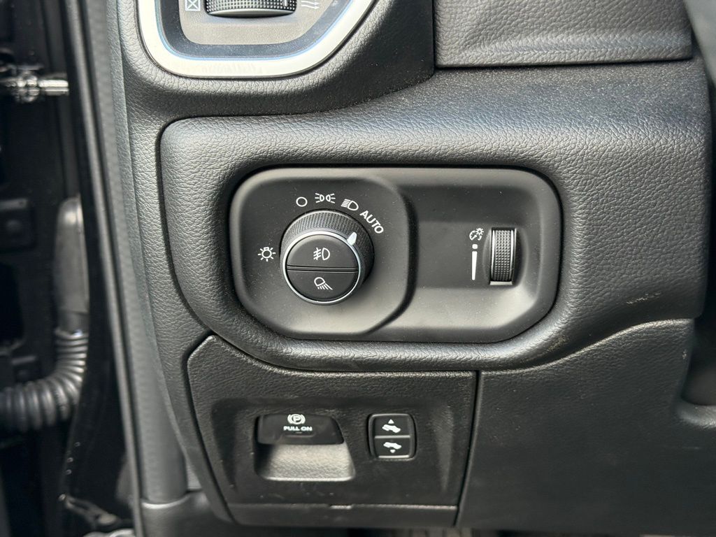 2026 Ram 1500 Big Horn/Lone Star Crestwood KY