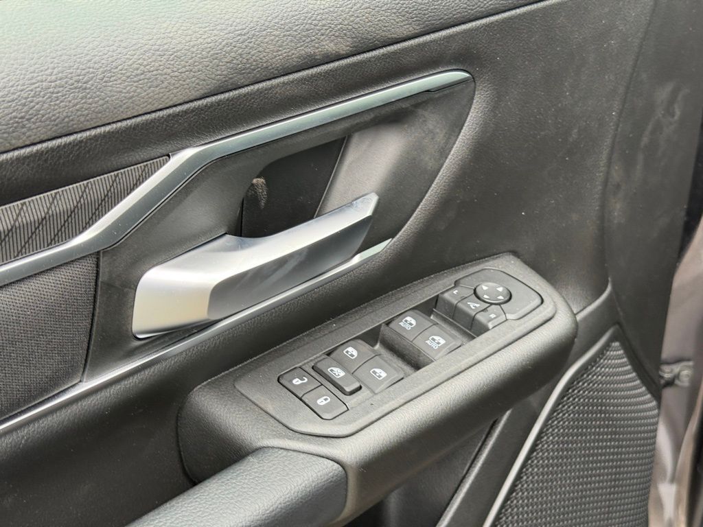 2026 Ram 1500 Big Horn/Lone Star Crestwood KY