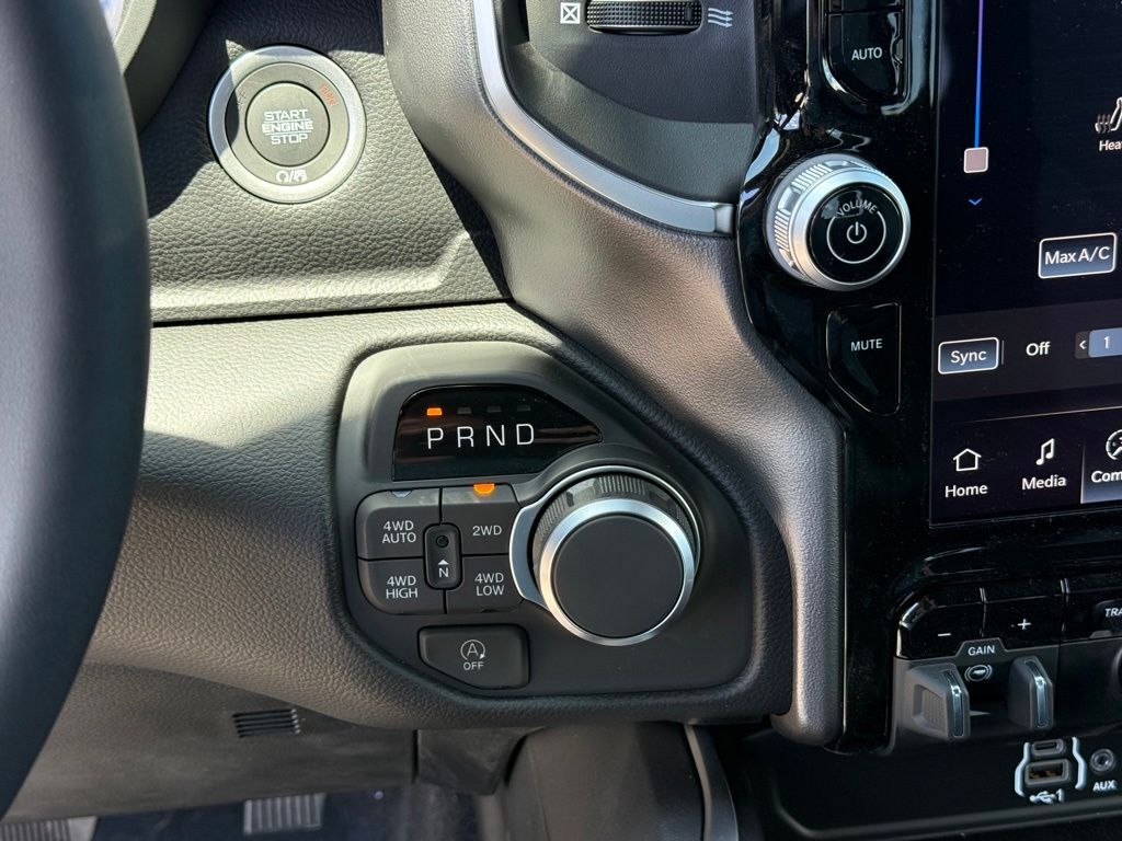 2026 Ram 1500 Big Horn/Lone Star Crestwood KY