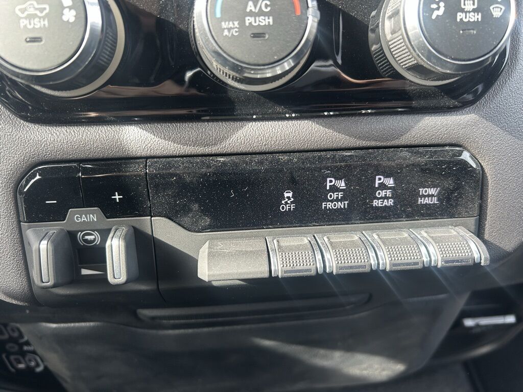 2026 Ram 1500 Big Horn/Lone Star Crestwood KY