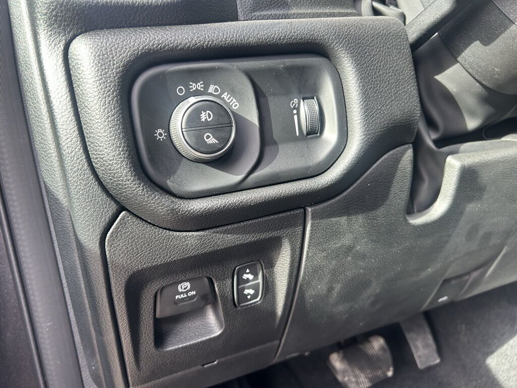 2026 Ram 1500 Big Horn/Lone Star Crestwood KY