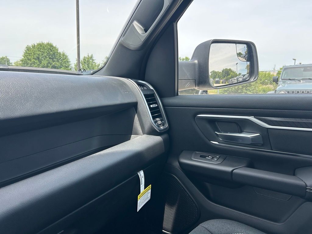 2026 Ram 1500 Big Horn/Lone Star Crestwood KY