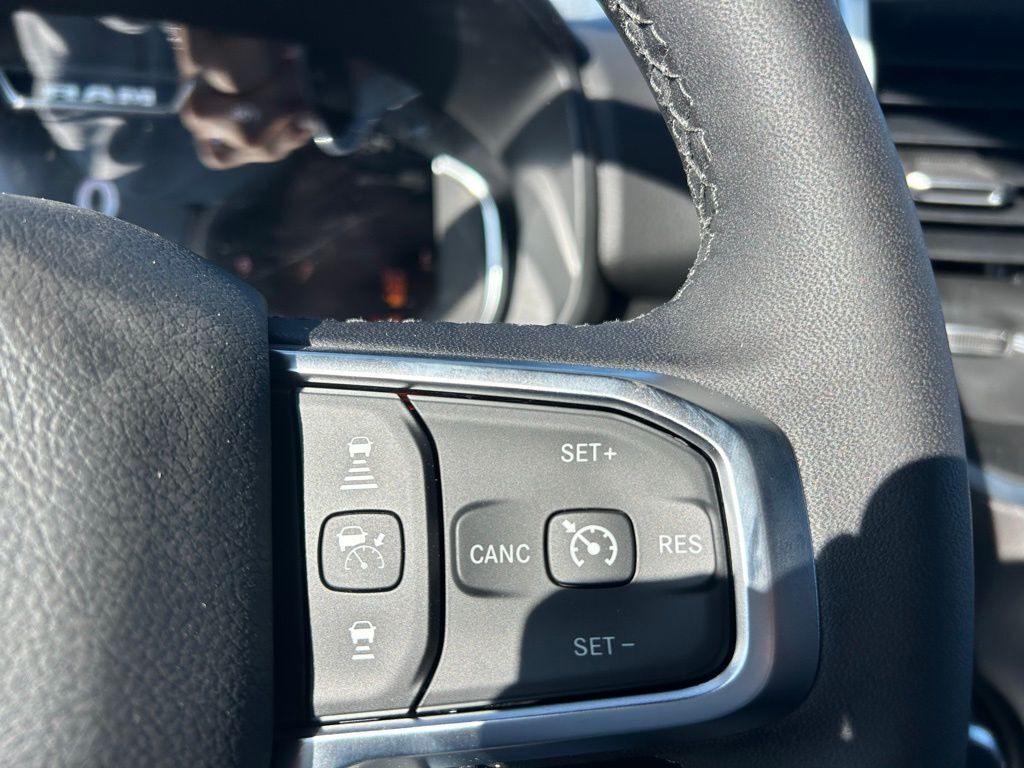 2026 Ram 1500 Big Horn/Lone Star Crestwood KY