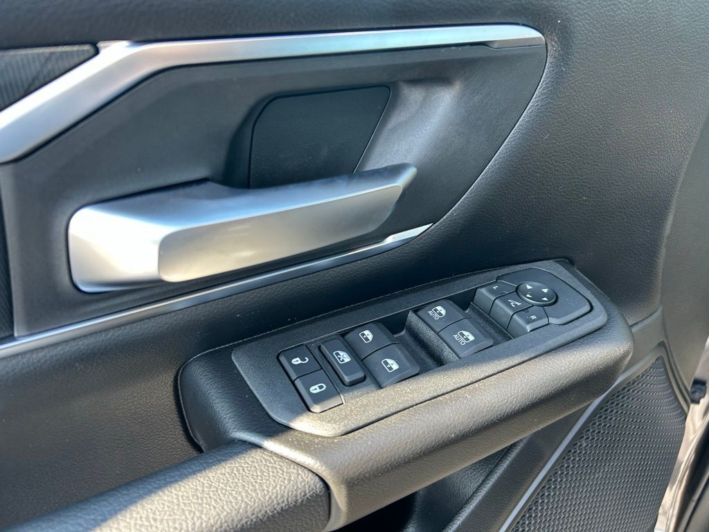 2026 Ram 1500 Big Horn/Lone Star Crestwood KY