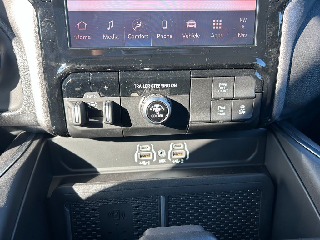 2026 Ram 1500 Big Horn/Lone Star Crestwood KY