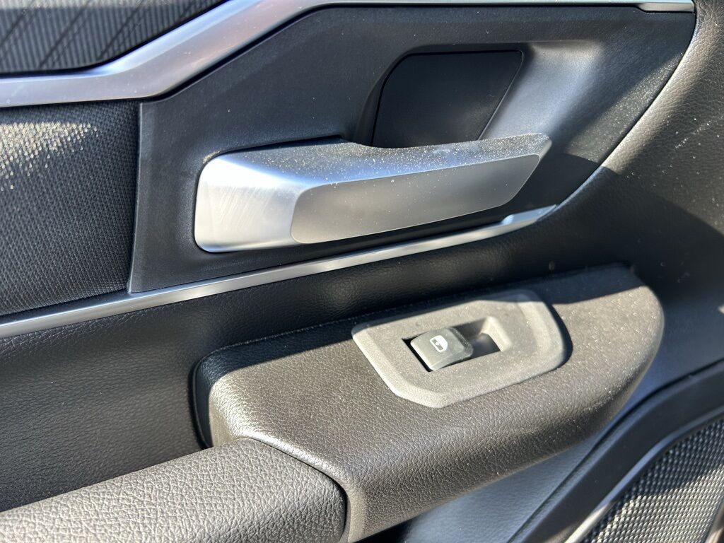 2026 Ram 1500 Big Horn/Lone Star Crestwood KY