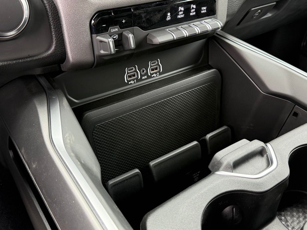 2026 Ram 1500 Big Horn/Lone Star Crestwood KY