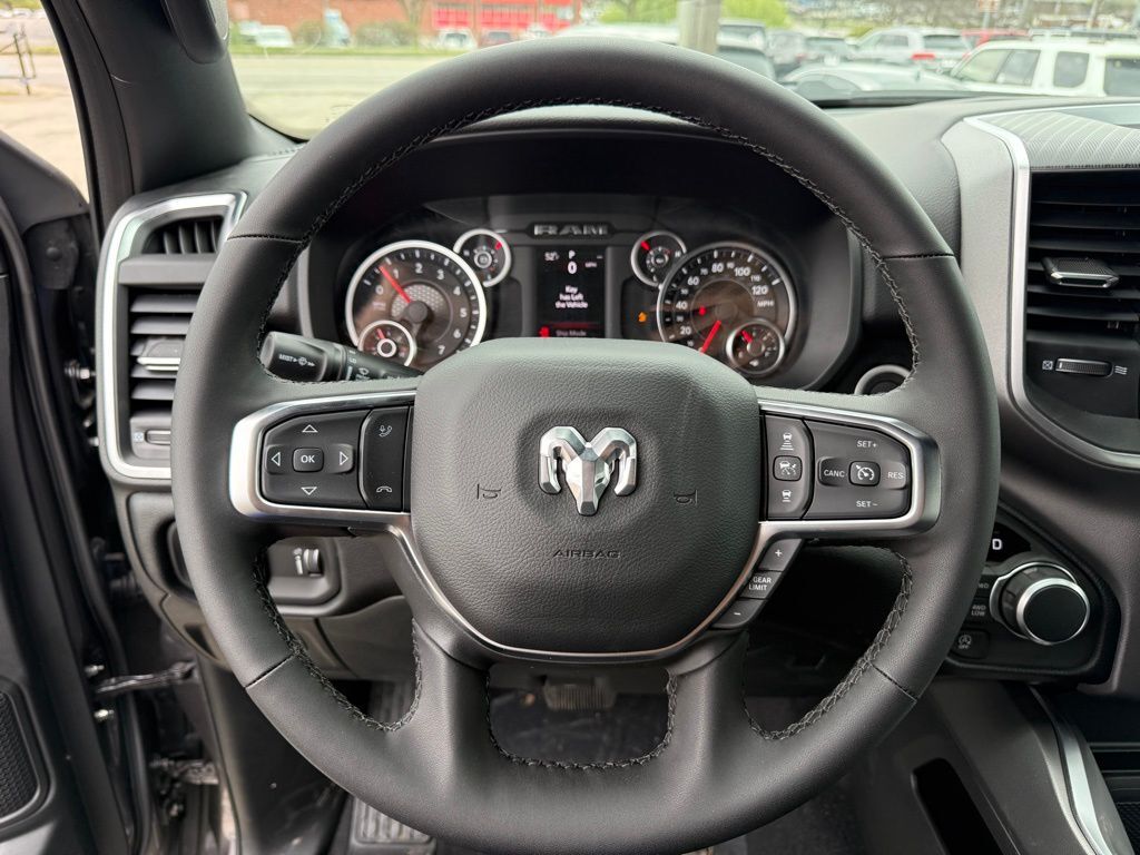 2026 Ram 1500 Big Horn/Lone Star Crestwood KY